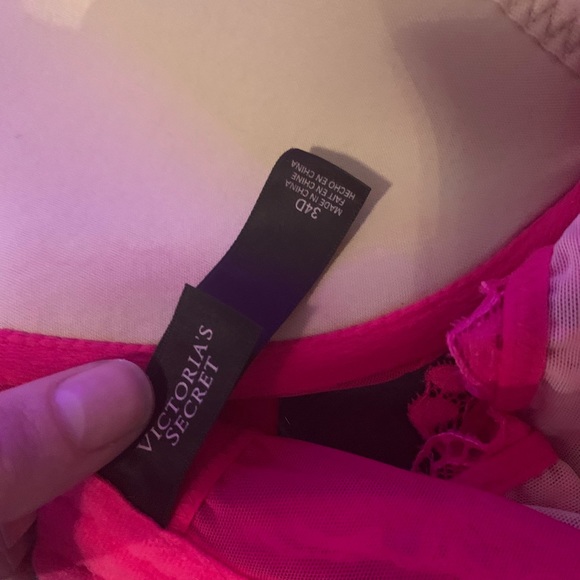 Victoria’s Secret structured lingerie - Picture 3 of 3